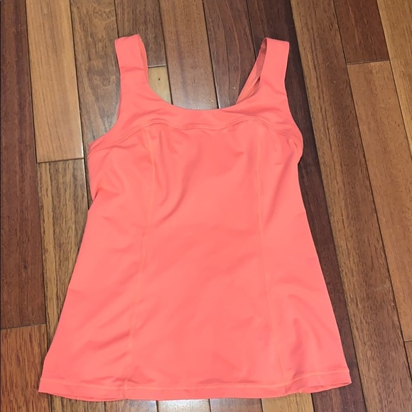 Lululemon coral tank with pleated back. EUC Sz 6 - Picture 2 of 3